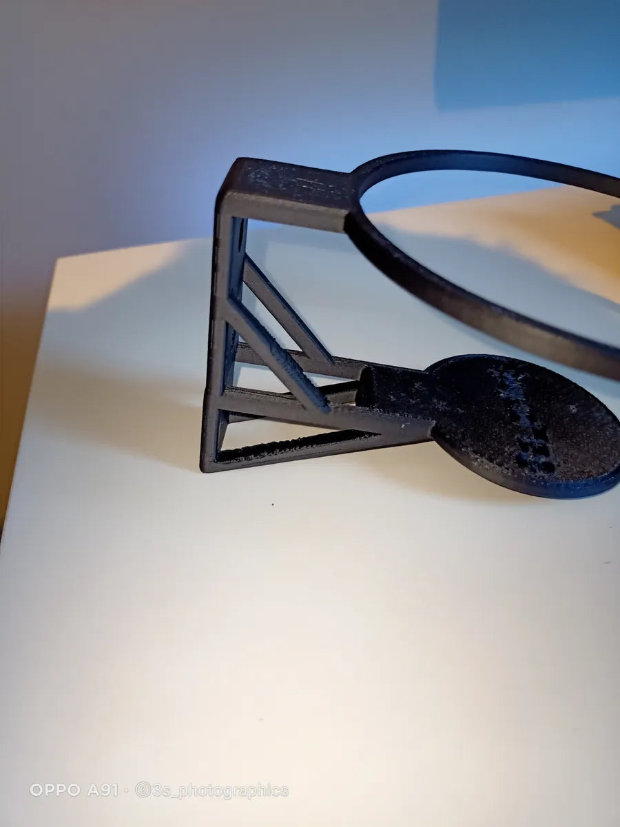 Wall bracket for JBL link music