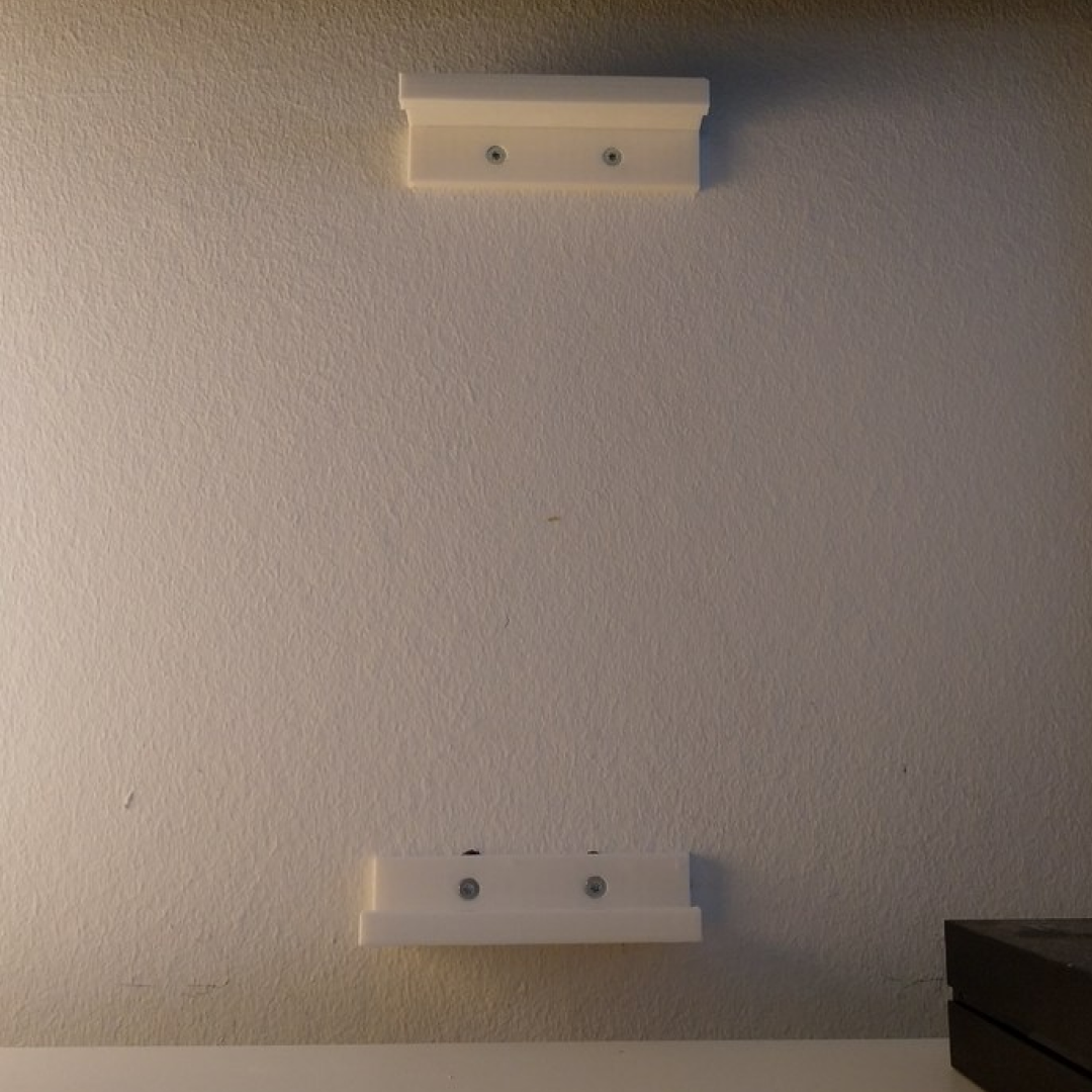 Wall bracket for PS4 (PlayStation 4) Slim