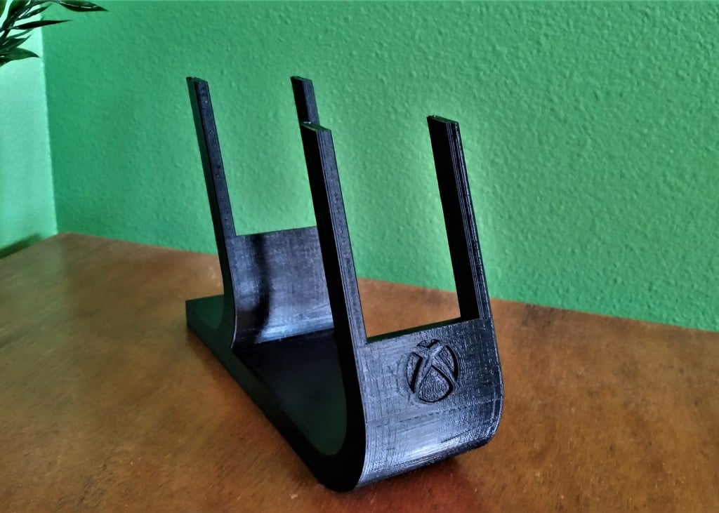 Double Xbox 360 Controller Stand