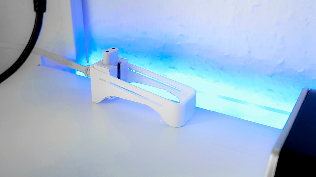 Practical Stand for Apple MacBook Pro 85W MagSafe2 Power Supply