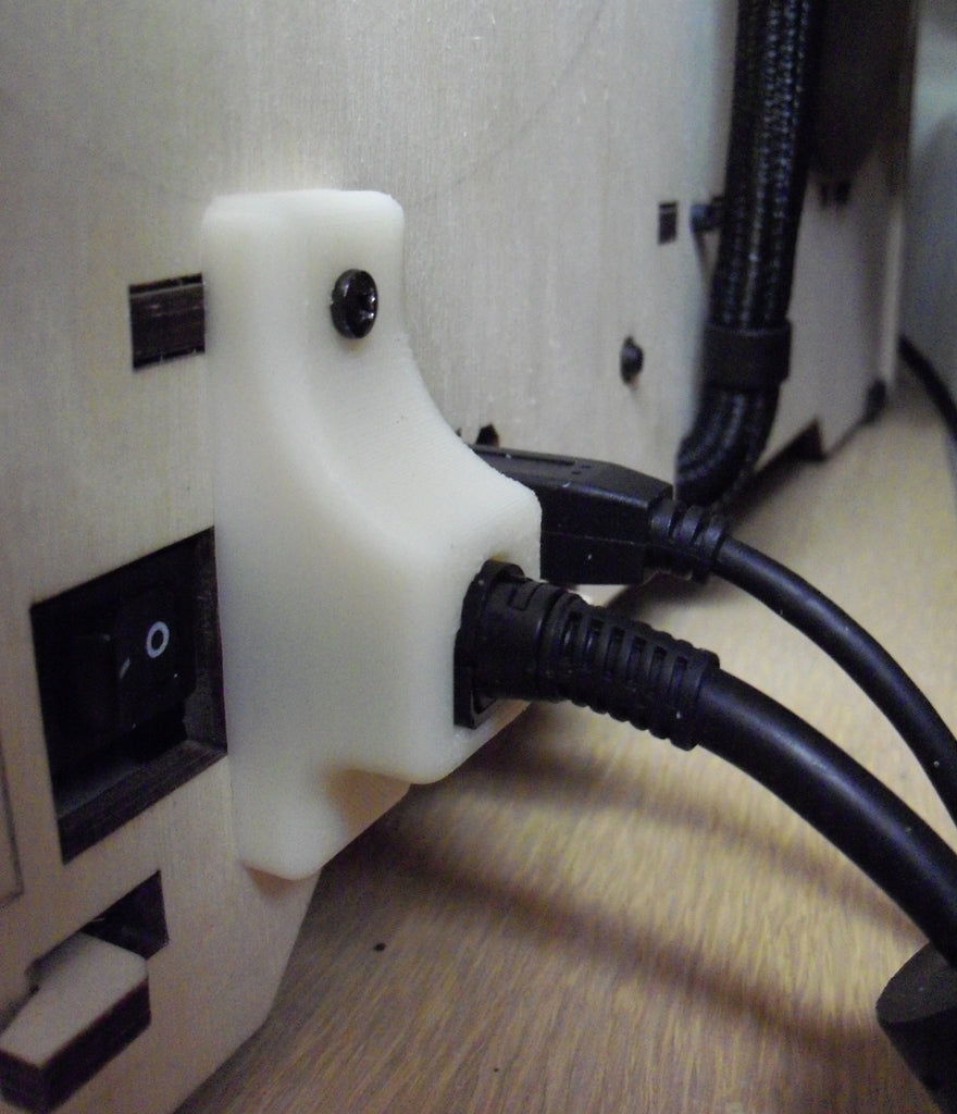 Replicator Power cable Support bracket