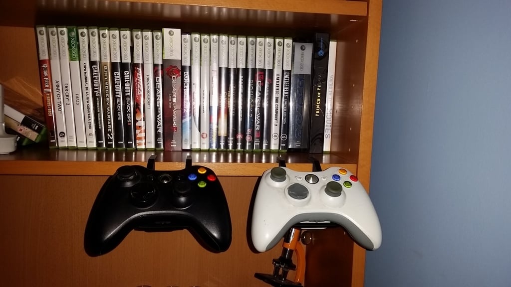 Xbox360/Xbox One/Steam Controller Holder for BILLY Bookshelf and JERKER Desk