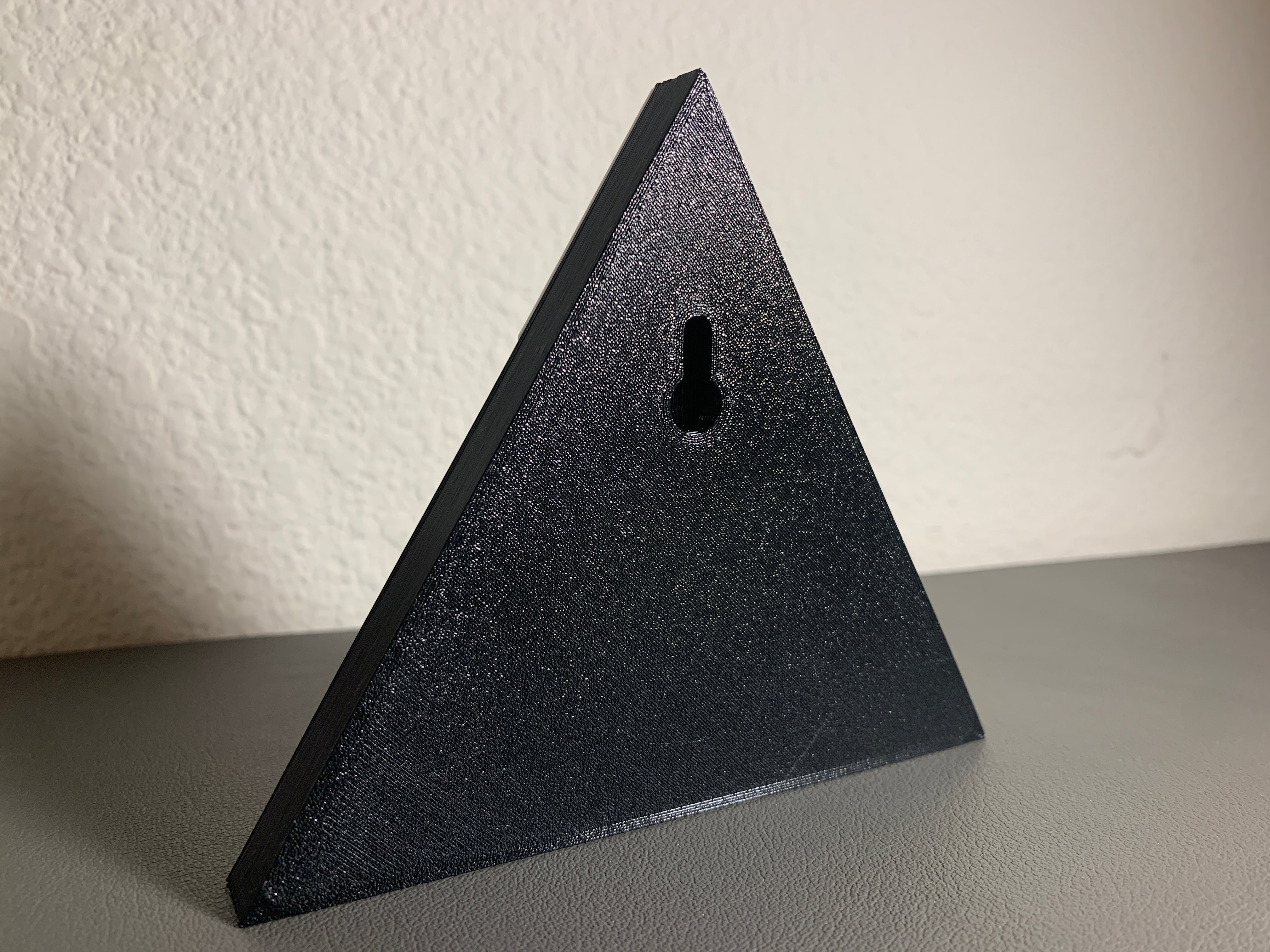 Mountain Shaped Key Holder for Wall Mounting