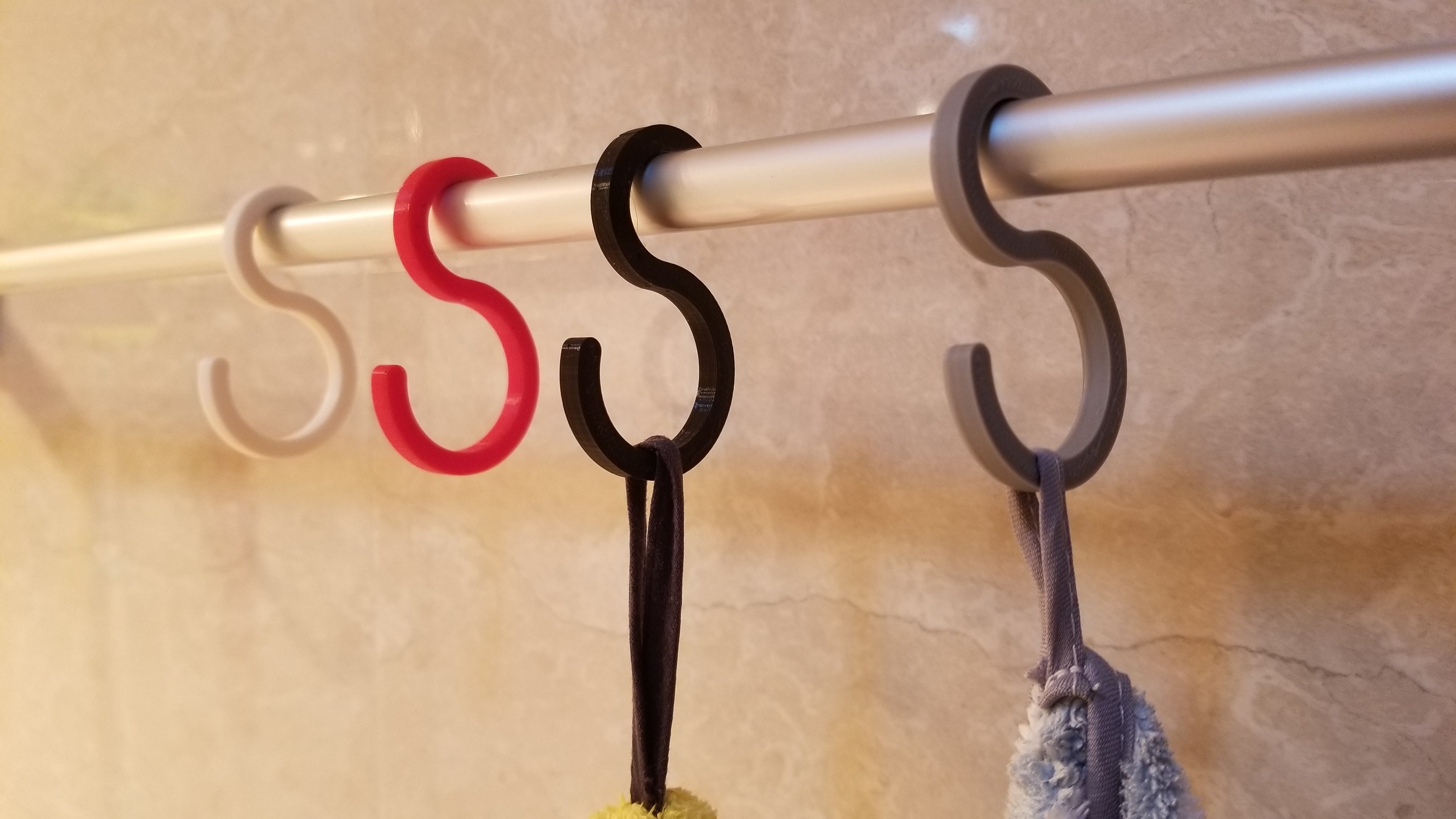 Customisable OpenSCAD S-hooks for bathroom and kitchen