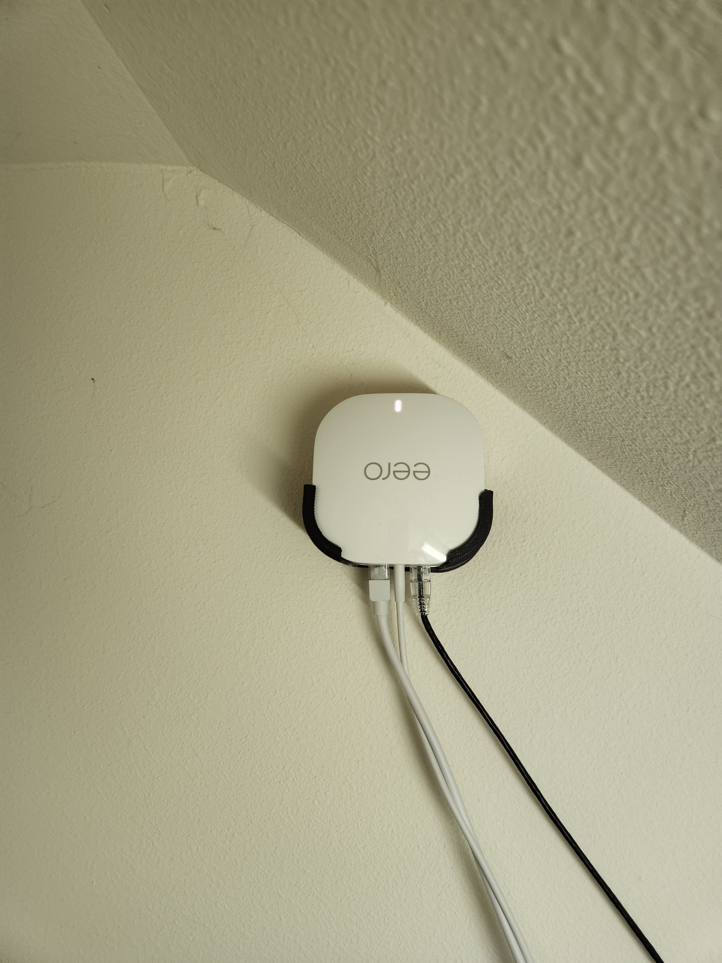 Wall mount for Eero 6+ Plus WiFi Router