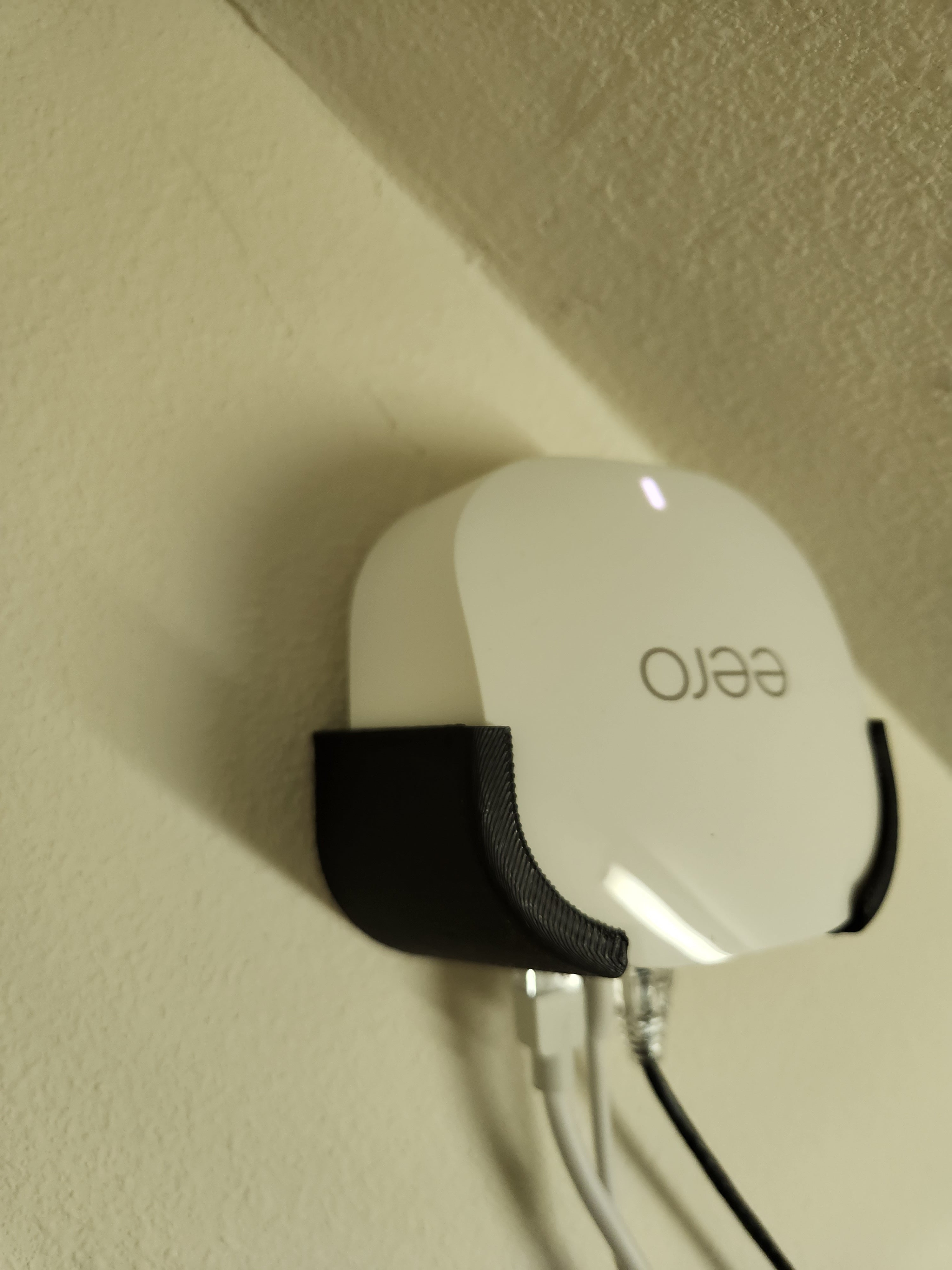 Wall mount for Eero 6+ Plus WiFi Router