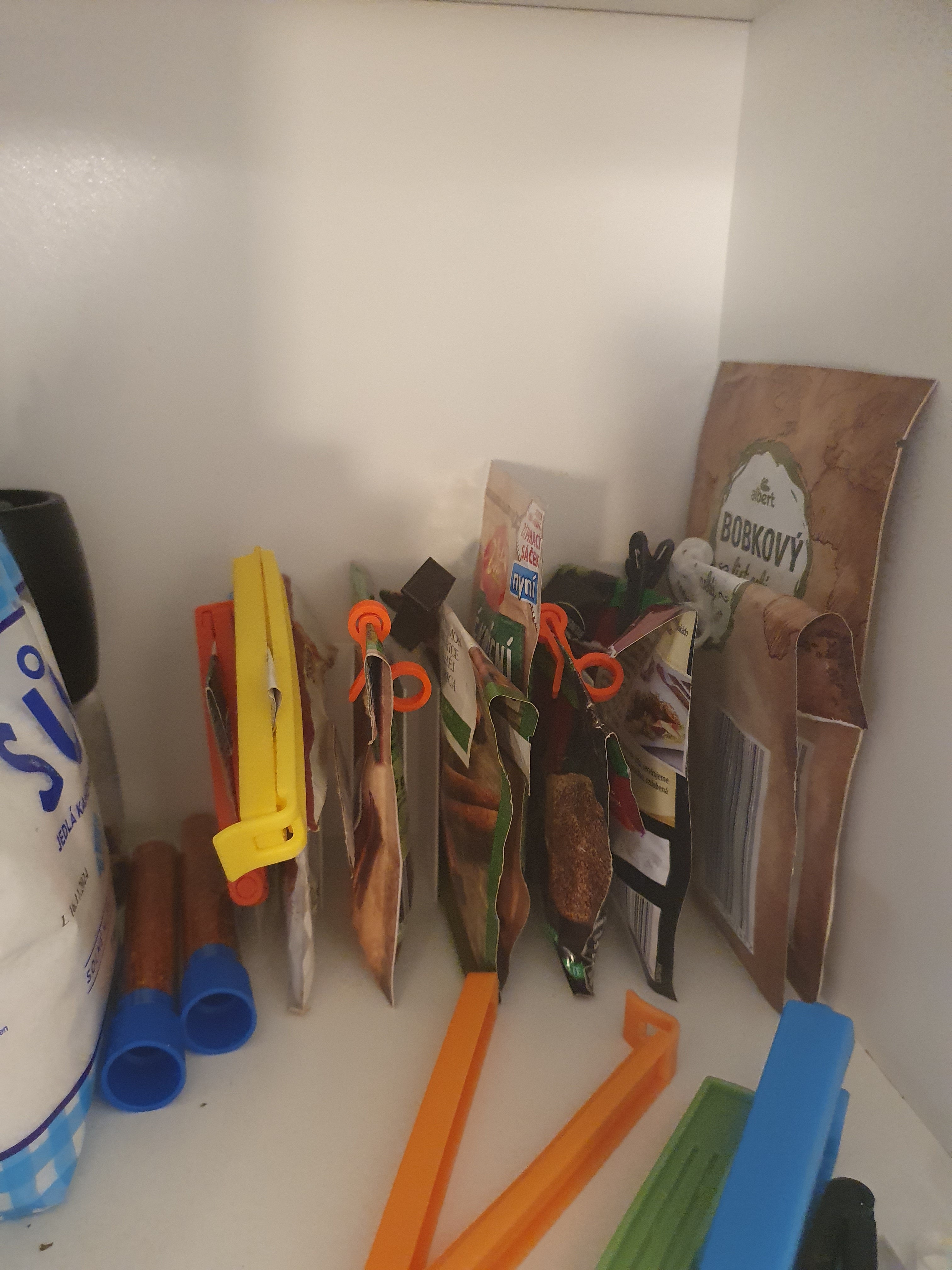 Practical Spice Bag Organiser for the Kitchen
