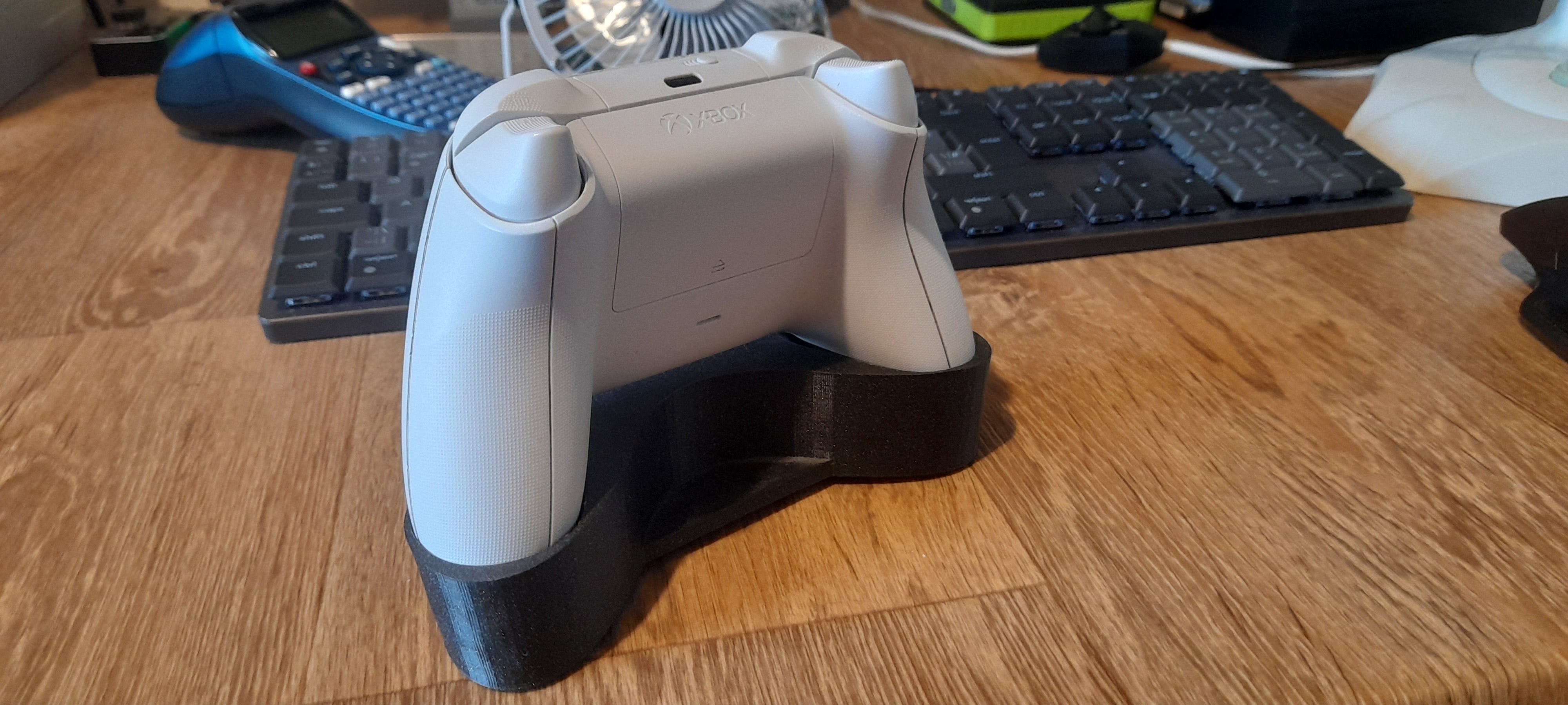 Xbox Series S Controller Stand - Perfect fit and practical storage