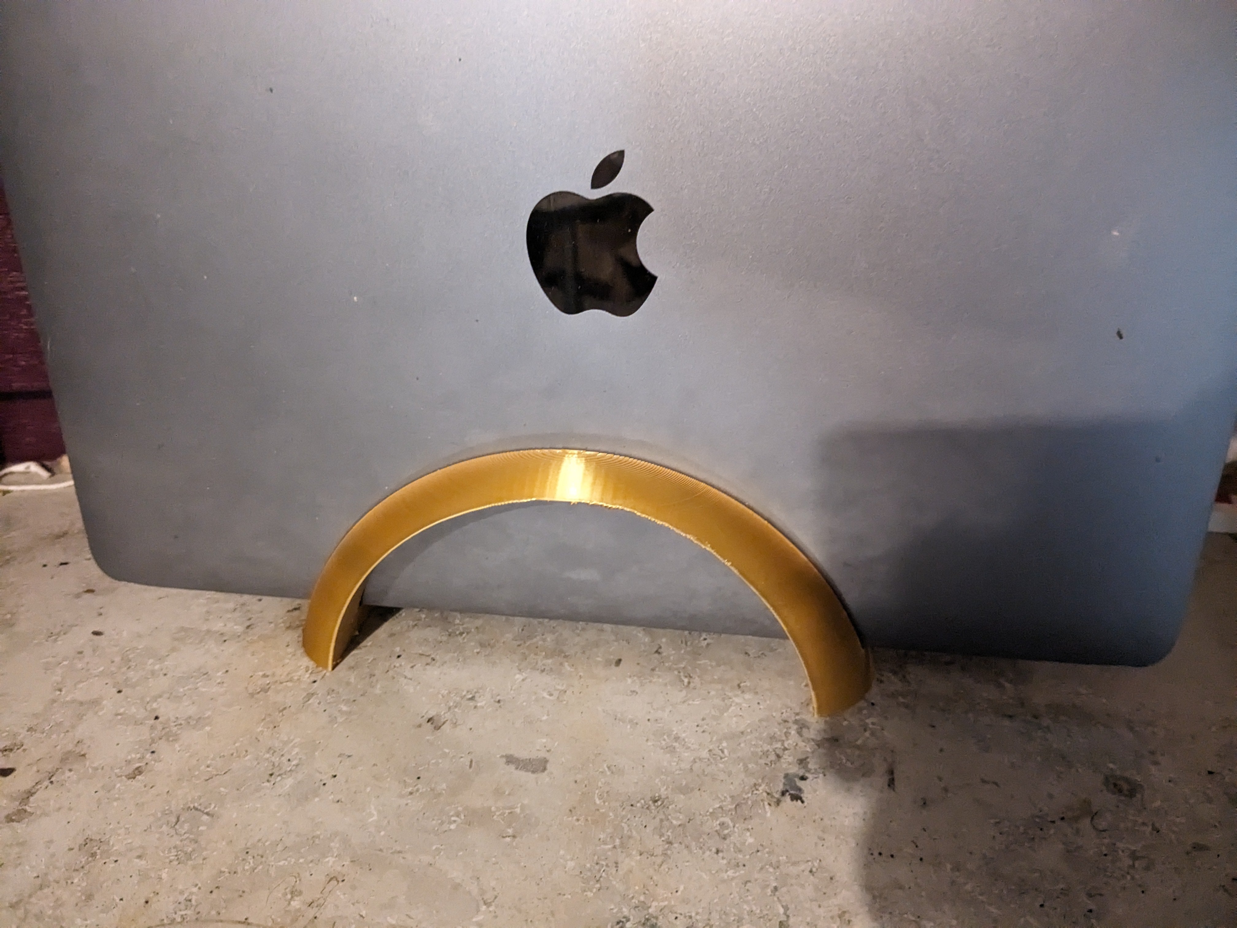 MacBook Pro 13" M1 Laptop Stand