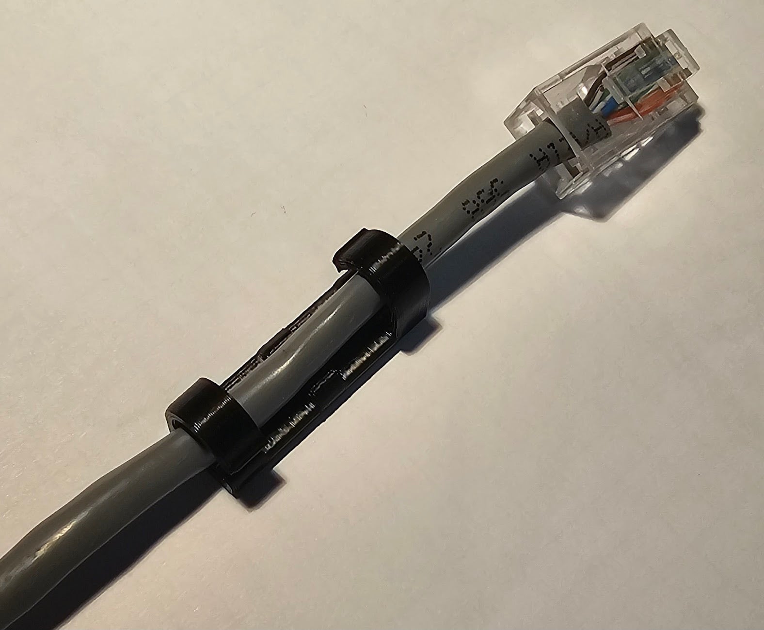Wire Clamp Cable Holder for Organising UTP Cables