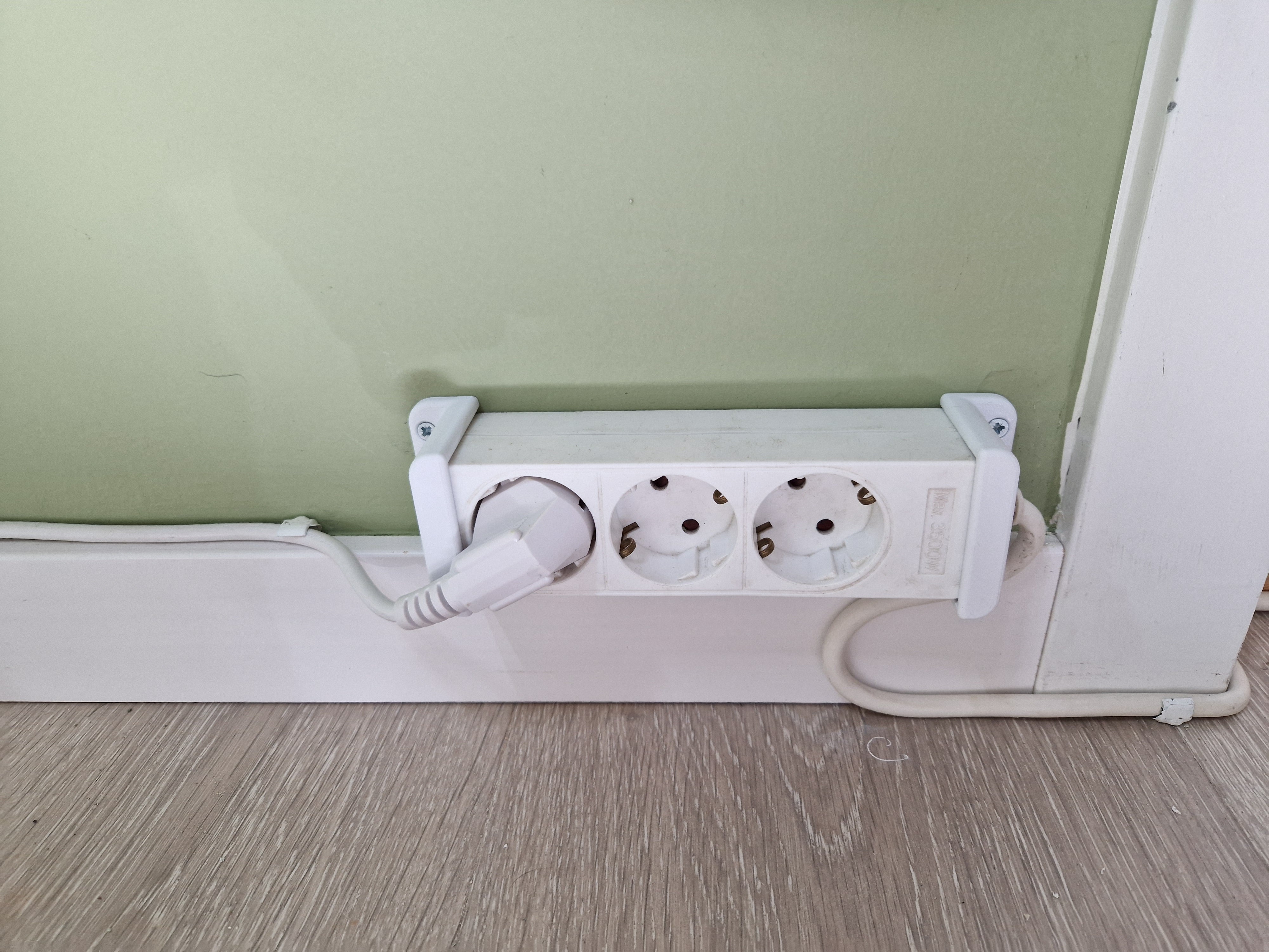 Bracket for extension cable