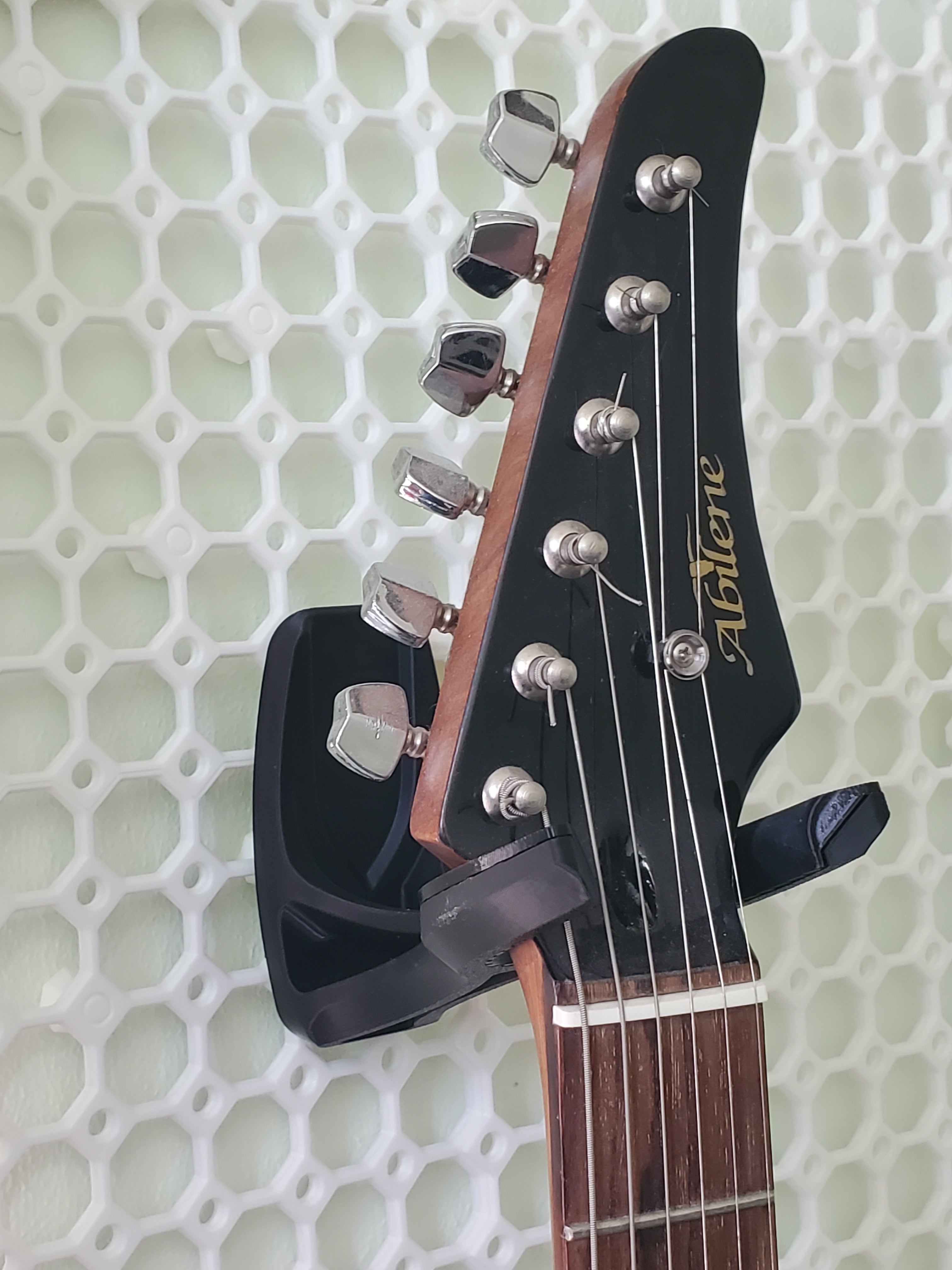 MultiBoard Vægophæng til Guitar og Instrumenter