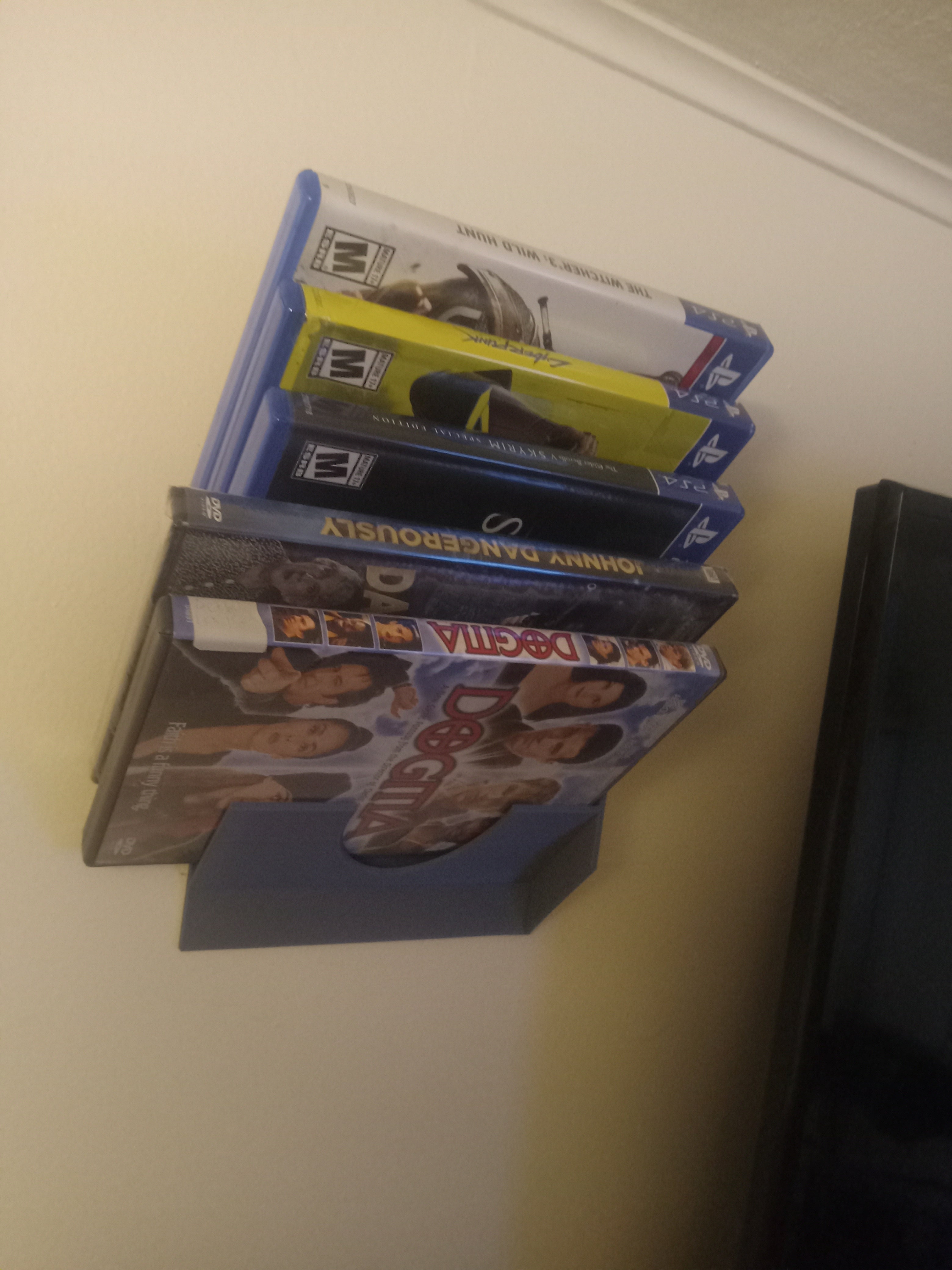 Wall-mounted Modular DVD and Game Shelf