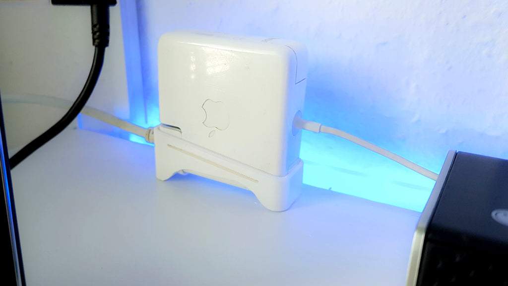 Practical Stand for Apple MacBook Pro 85W MagSafe2 Power Supply