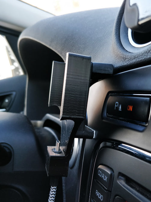 OnePlus 5 and 5T holders with charging for Ford Mondeo MK4