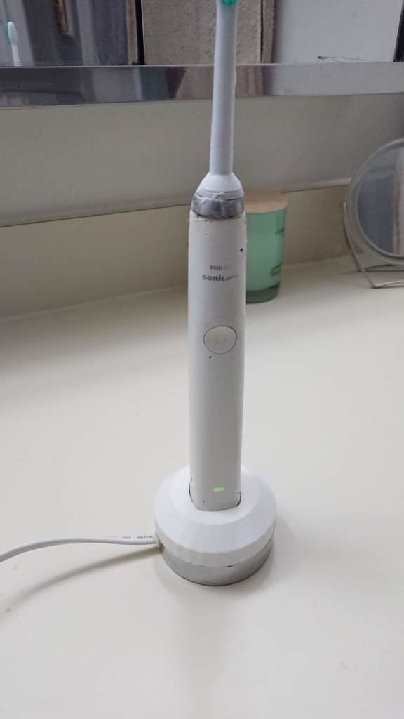 Charging stand for Philips Sonicare DiamondClean Toothbrush