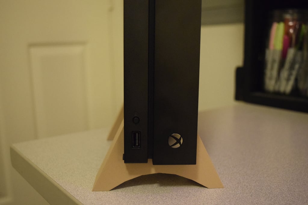 Simple Xbox One X Vertical Stand