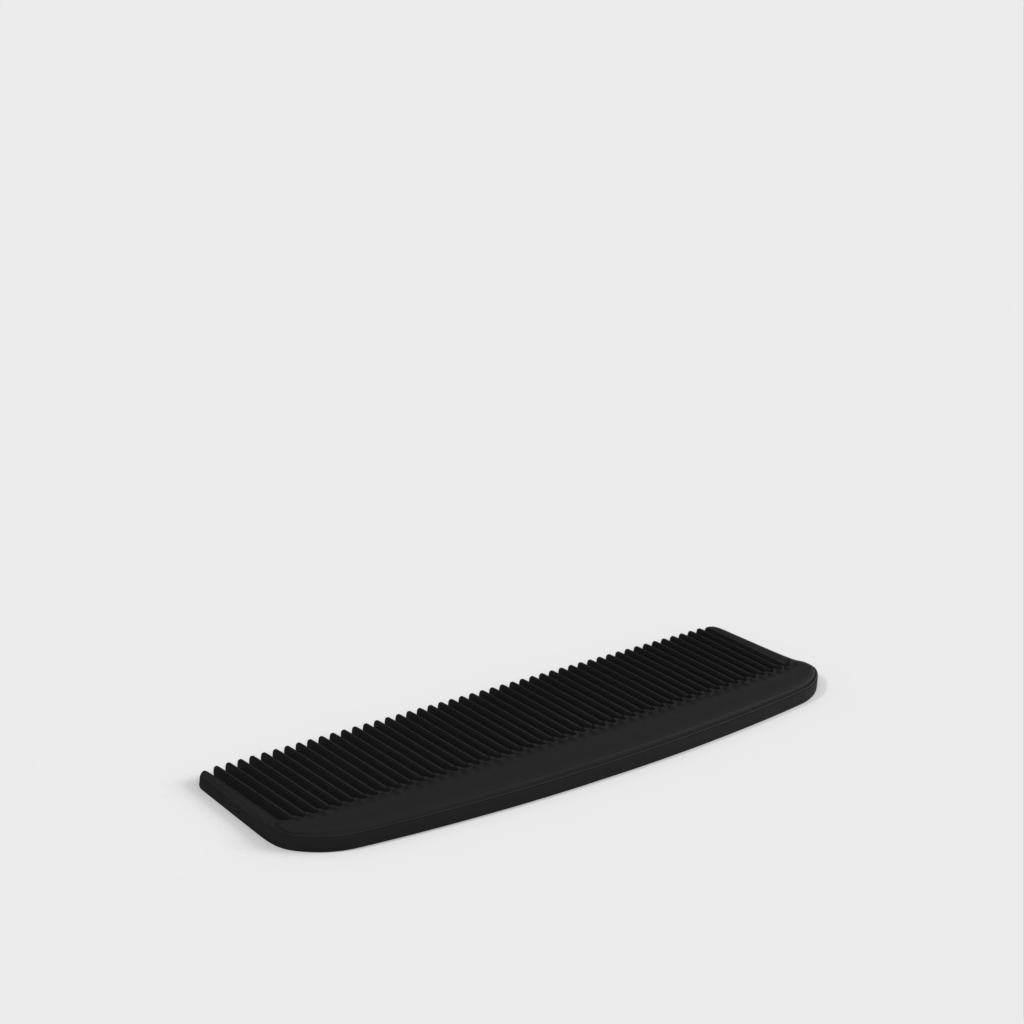 Small beard / hair comb for wallet
