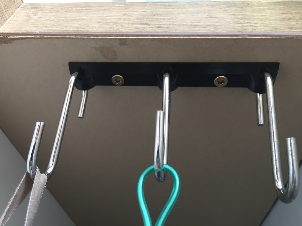 Practical S-hook holder for kitchen towels