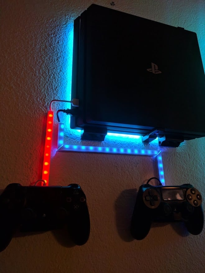 PS4 Pro Wall Mounting