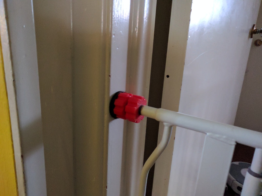 Accessories for Baby Gates – Flexible Mounting and Replacement Parts