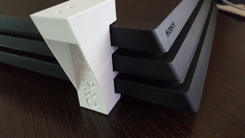 PS4 Pro wall mount