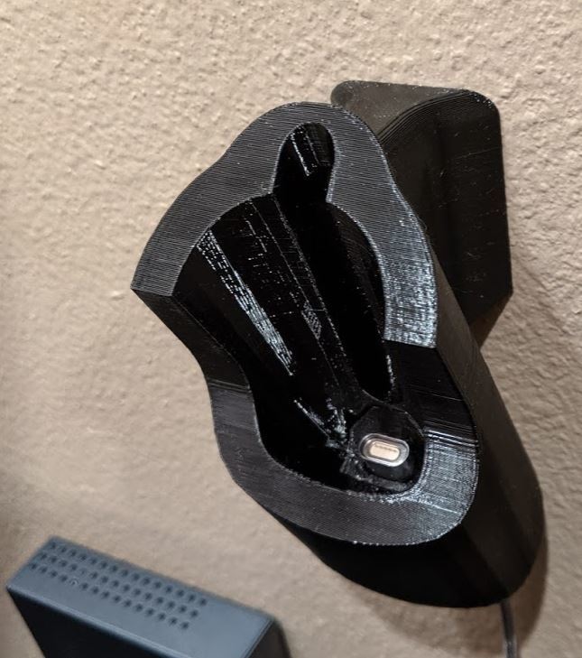 HTC Vive Wall Mounted Controller Holder with Charging Function