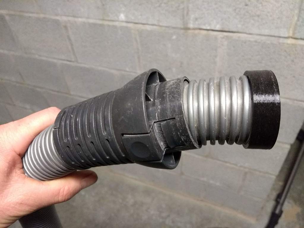 Miele S711 Vacuum Cleaner Hose Connection - Self-Tensioning End Piece