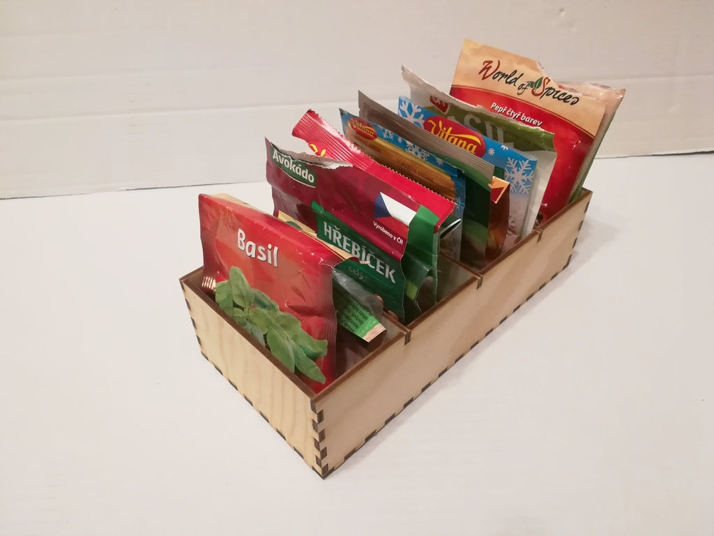 Spice organiser in pine wood