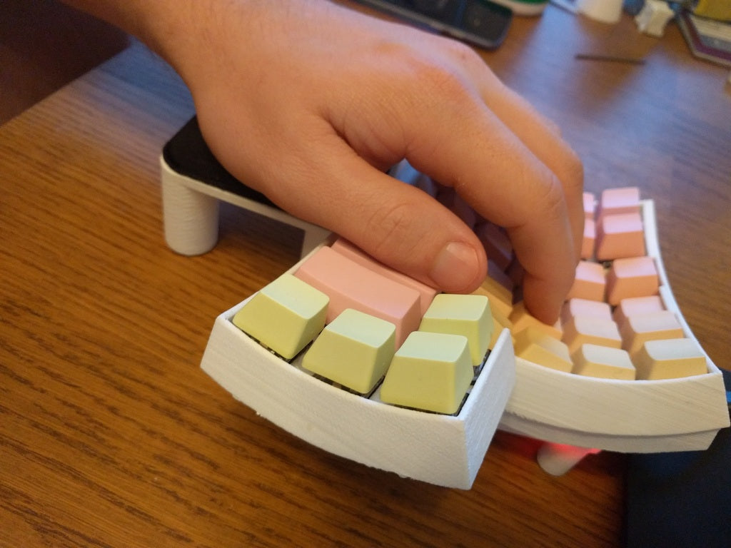 Ergonomic Wrist Rest for Dactyl Keyboard