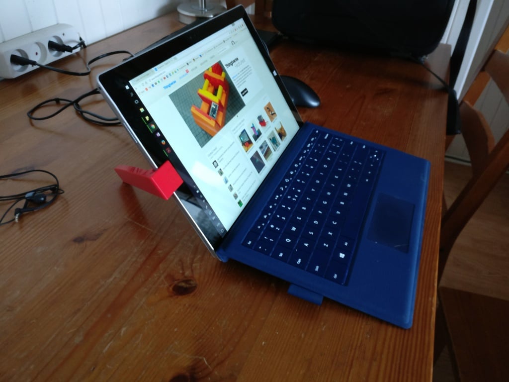 Vertical Stand for Microsoft Surface Pro 3