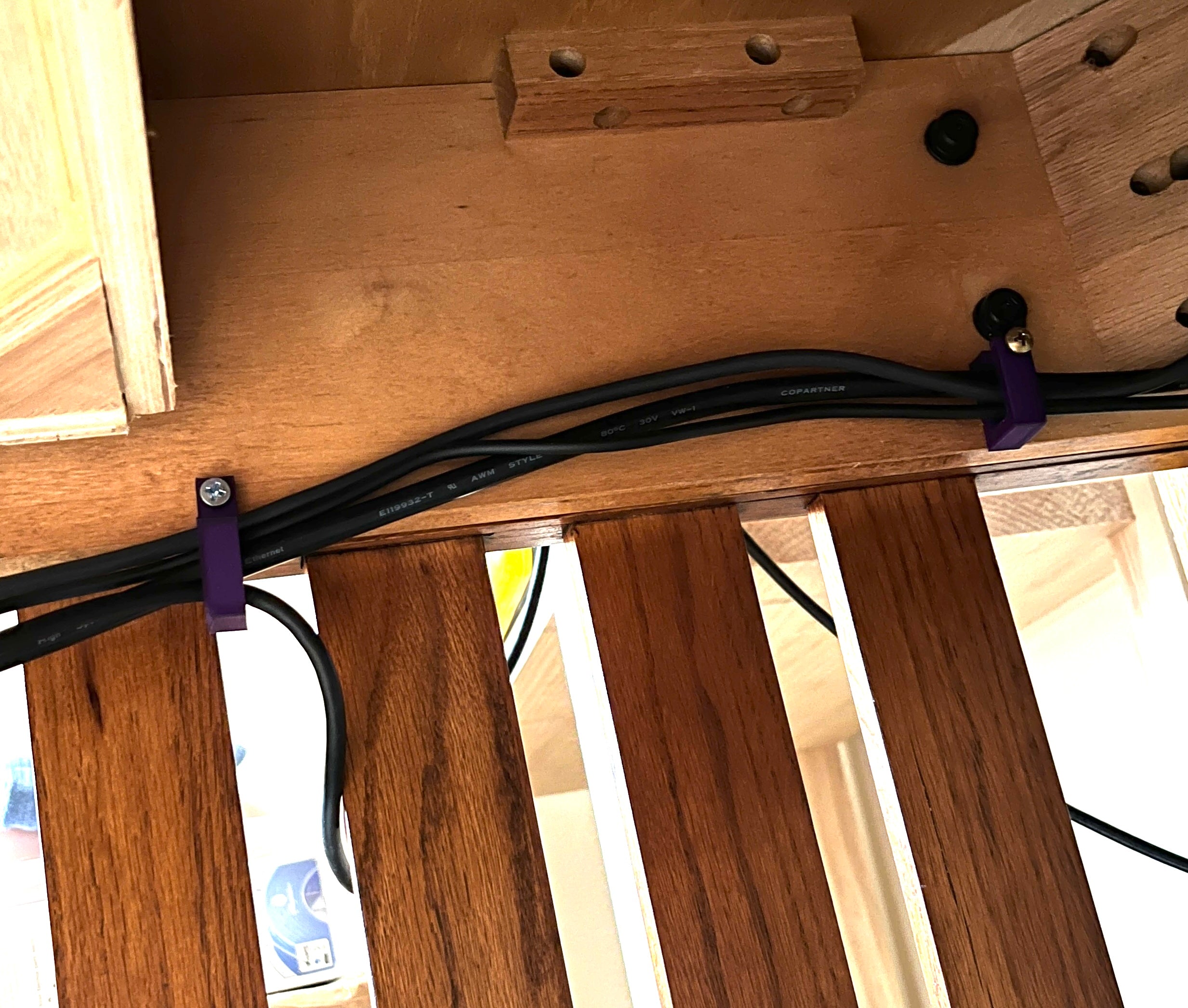 Cable clips / Hanger