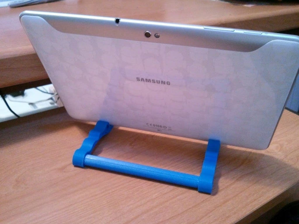 Minimalist iPad / Samsung Galaxy Tab 10.1 Stand