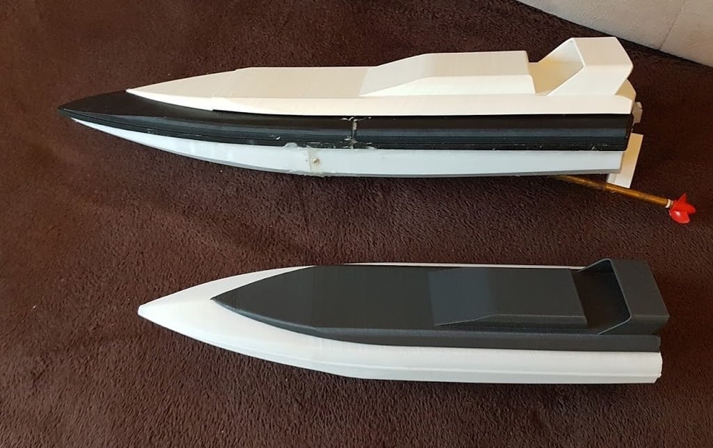 Powerful Remote Controlled Speedboat