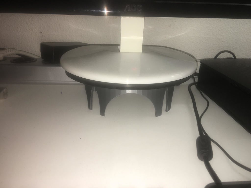 Monitor Stand / Riser for round monitors
