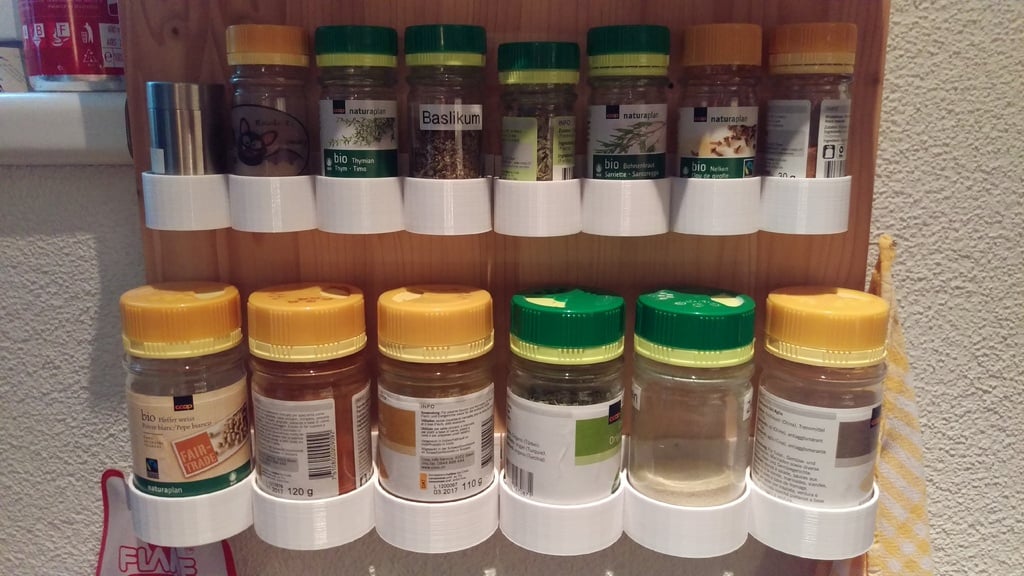 Efficient Spice Organiser for the Kitchen