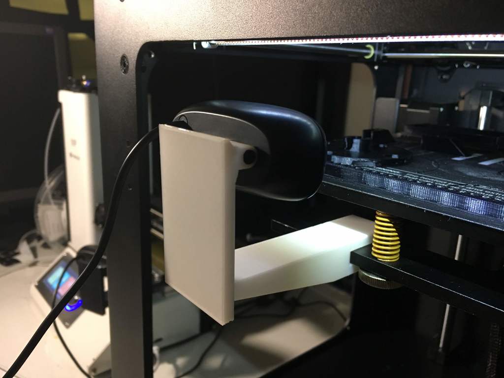 Webcam mount (Logitech c270) for Monoprice Maker Ultimate (Duplicator 6)