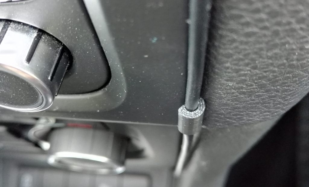 Dashboard cable holder - Efficient cable management