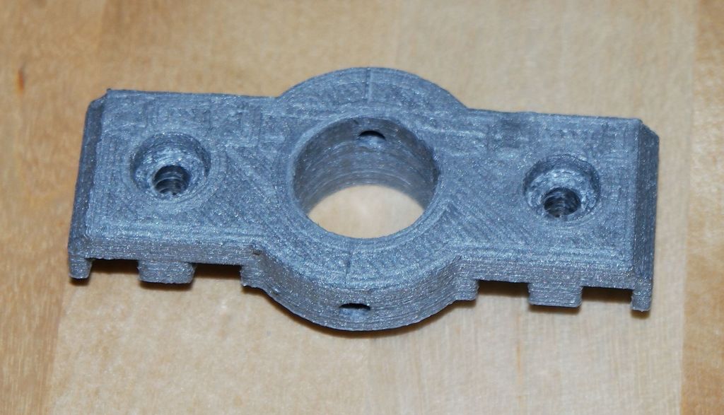 German RepRap NEO E3D V6 Mount with Integrated Plug and Cable Management