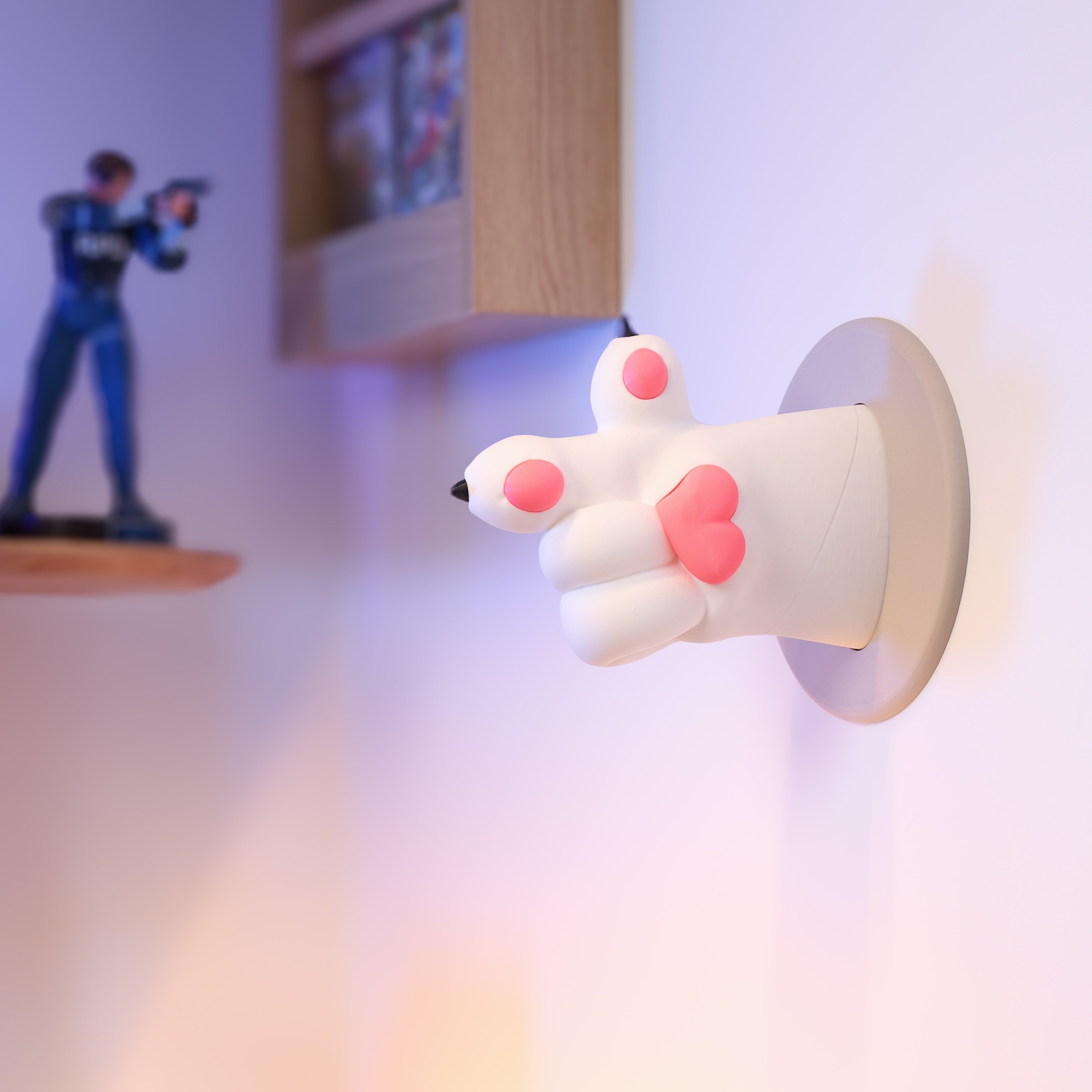 Wall-mounted Cat Paw Holder for Headsets and Bags