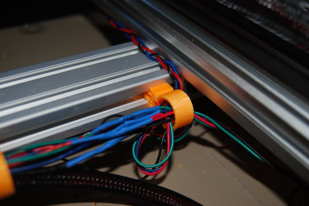 Maker Slide / Hadron Ord Bot Snap-on Cable Holder