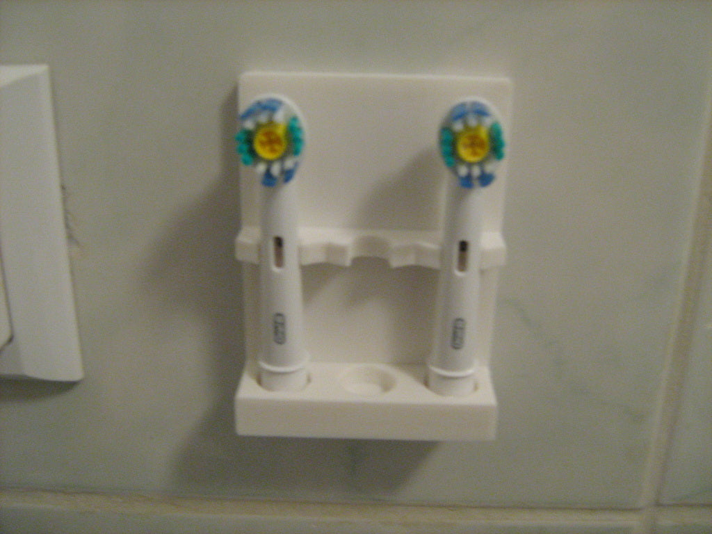 Holder for Oral-B / Braun toothbrush tips