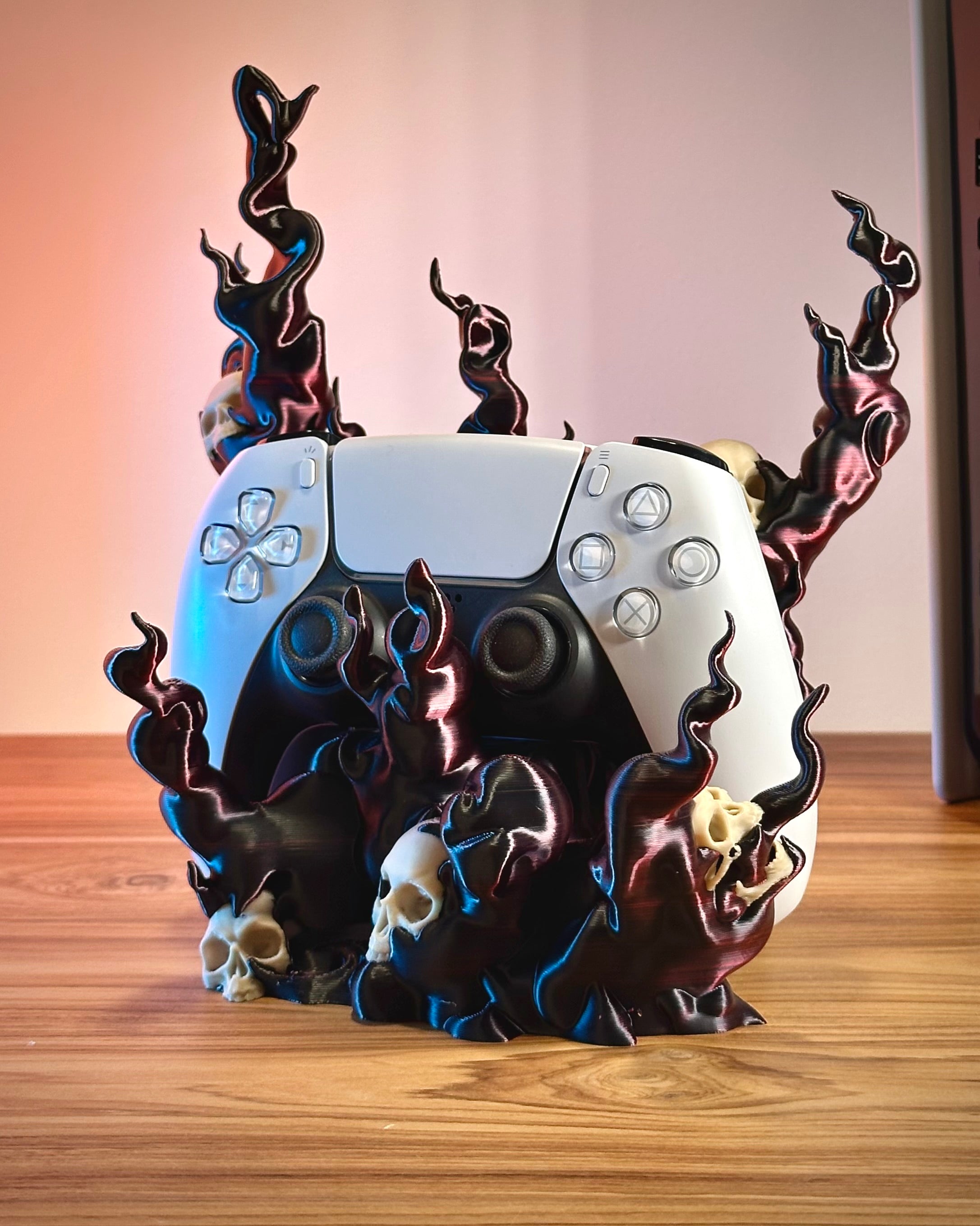 Skull Controller Stand for PS5 Xbox Switch