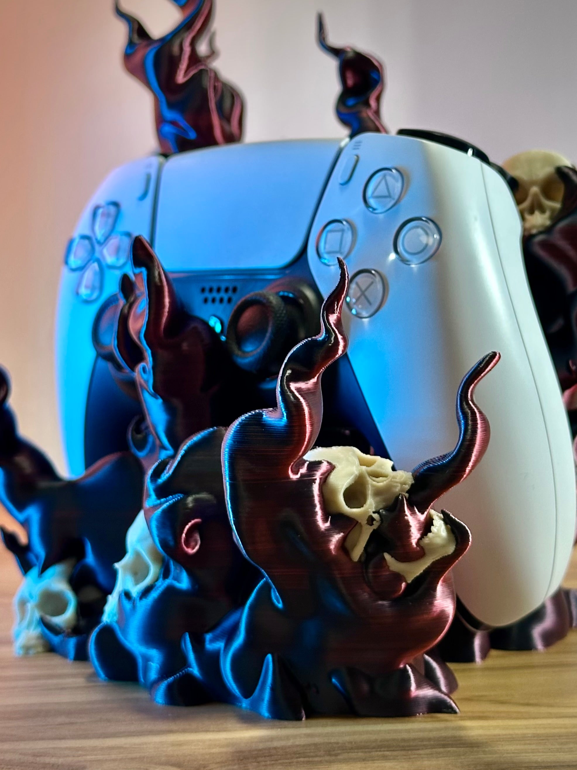 Skull Controller Stand for PS5 Xbox Switch