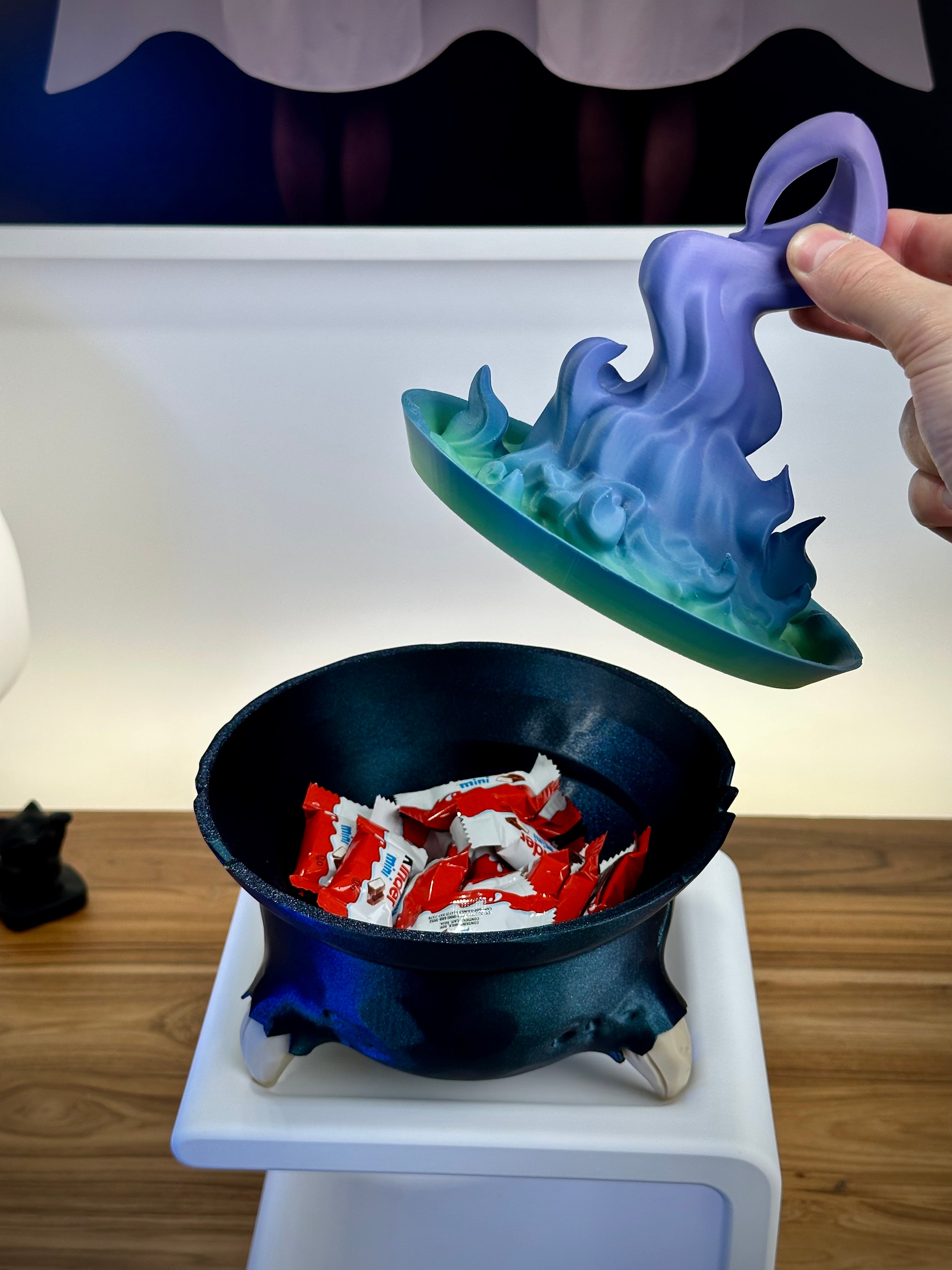 Enchanted Cauldron for Sweets and Decorations