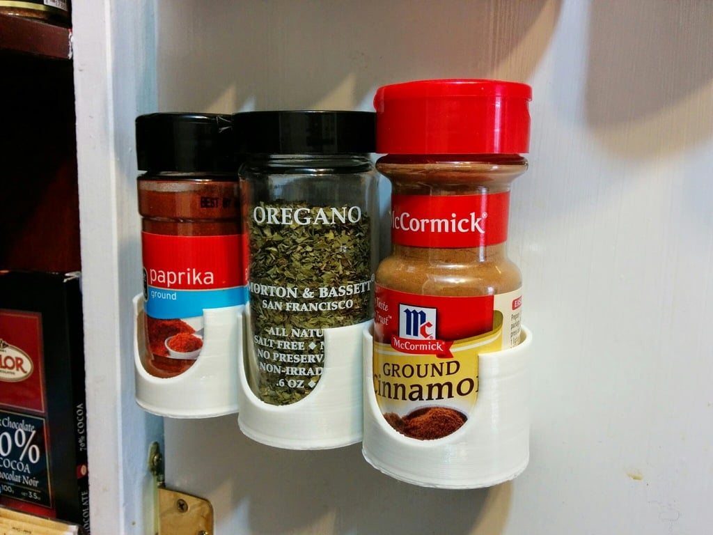 Parametric Spice Rack for Wall and Door Mounting