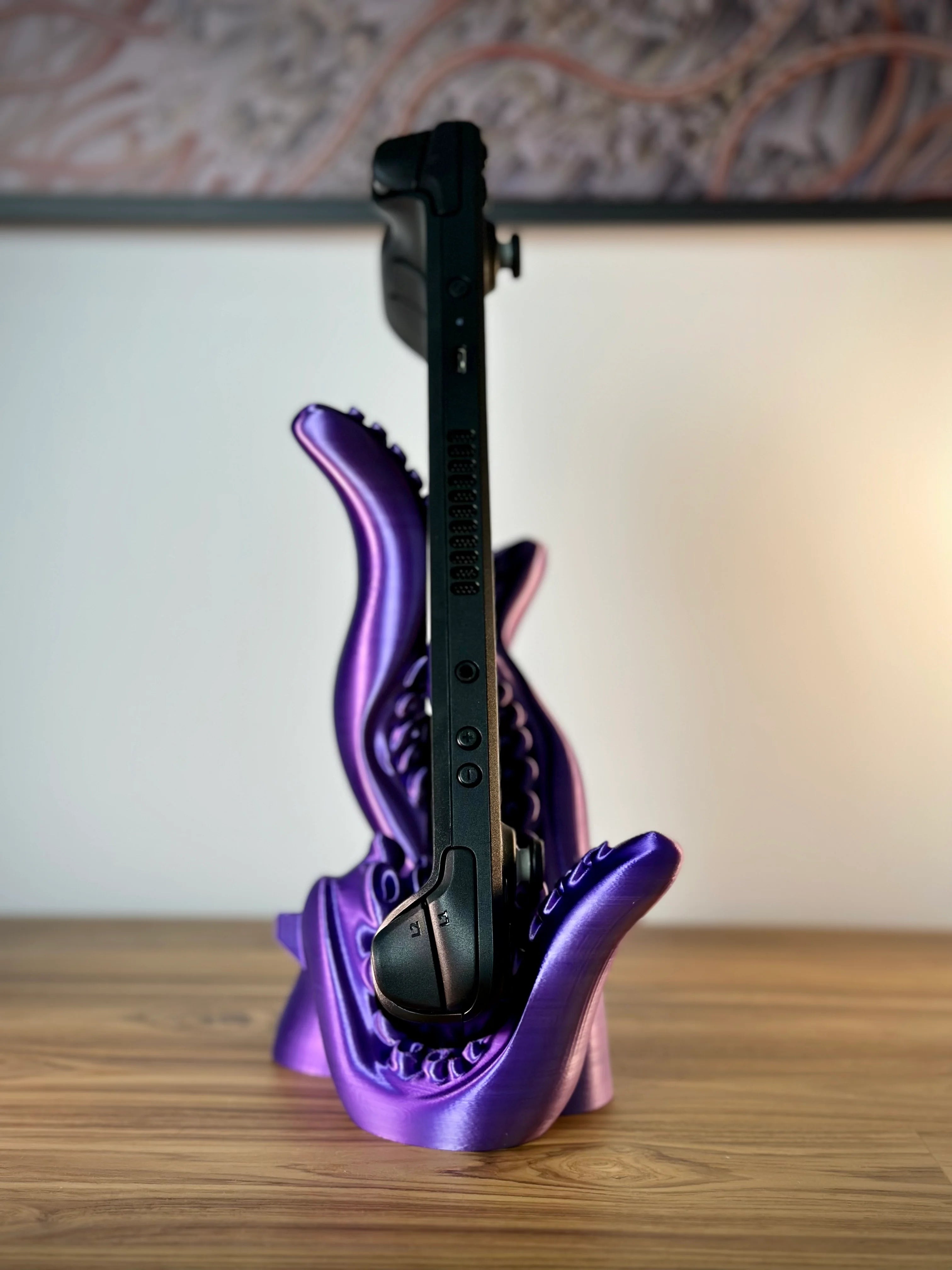 Tentacle Steam Deck Stand with Cable Groove