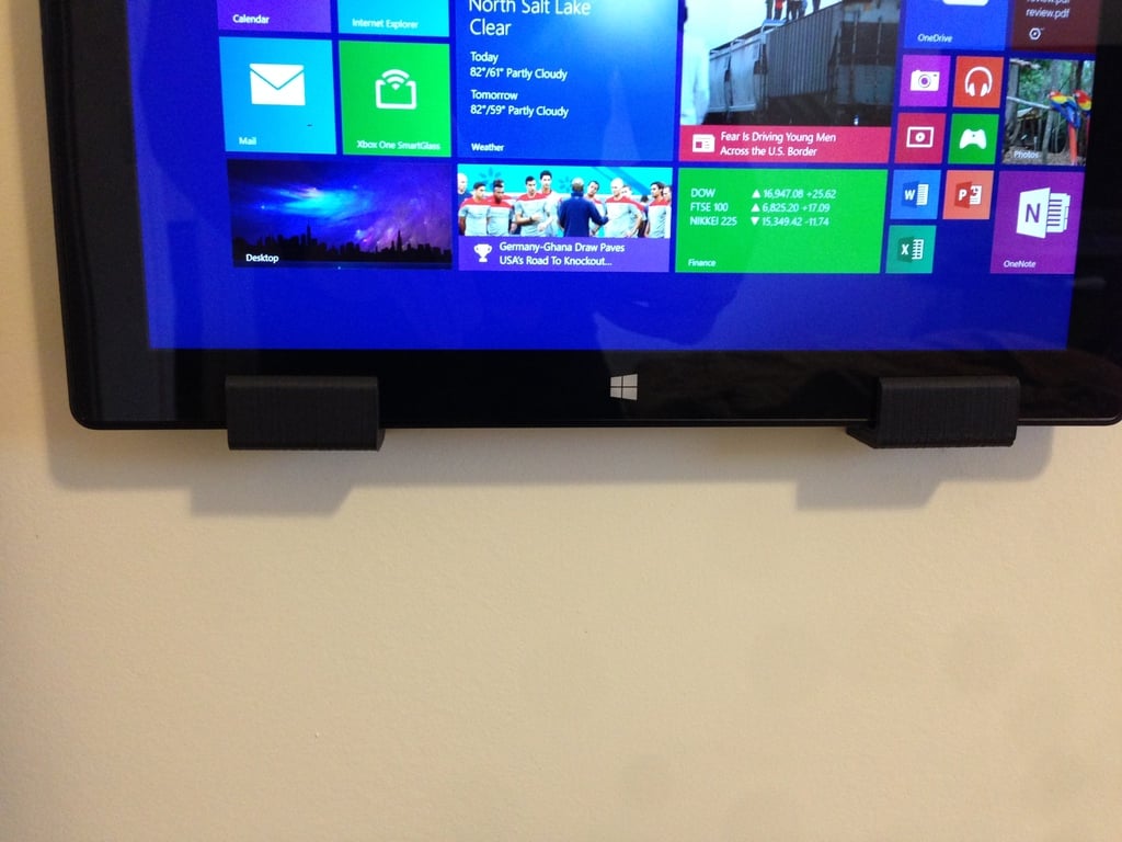 Microsoft Surface Pro 2 wall mount