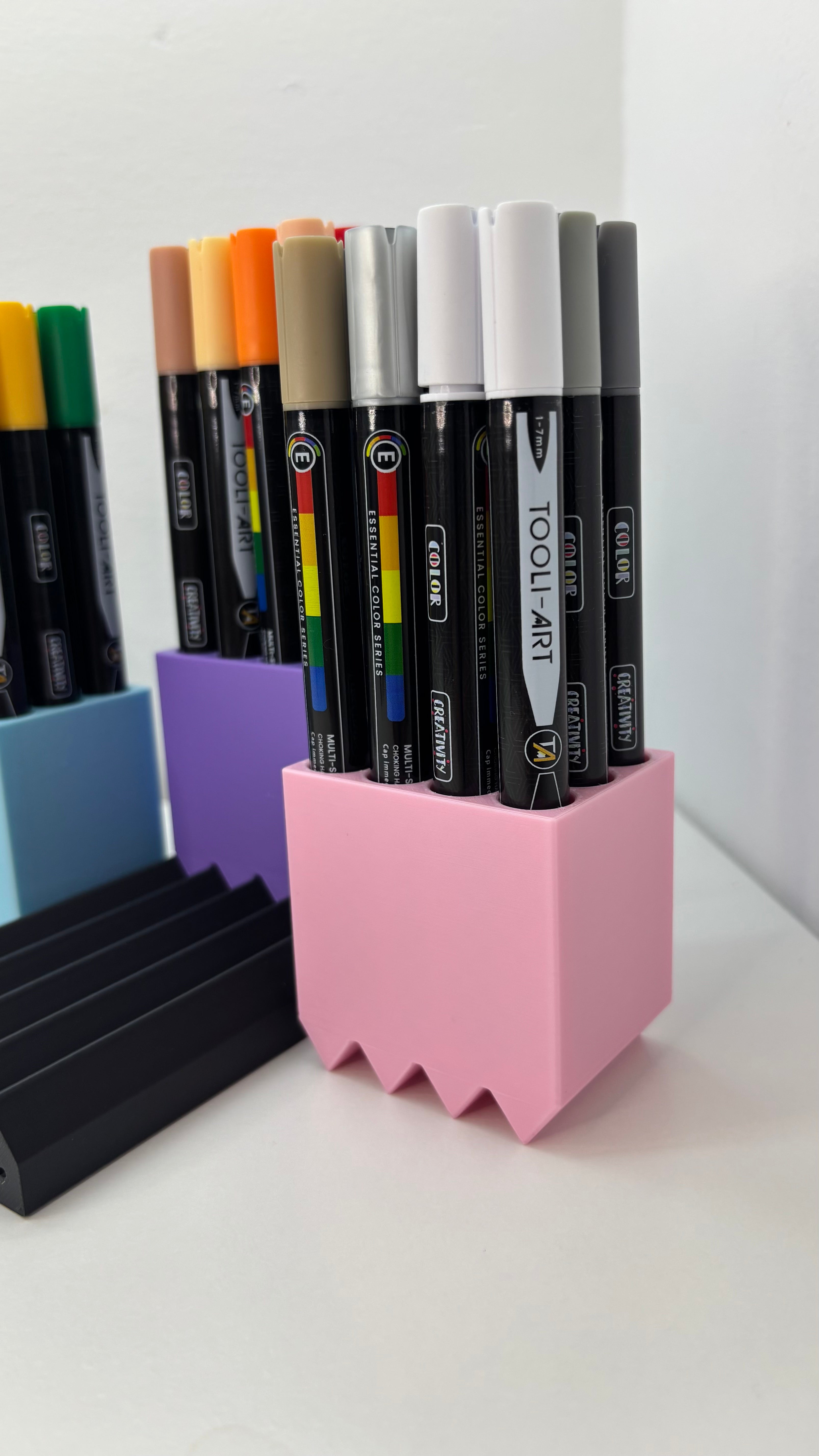 Modular Marker and Pen Holder – Customisable 3D-printed Desk Organiser