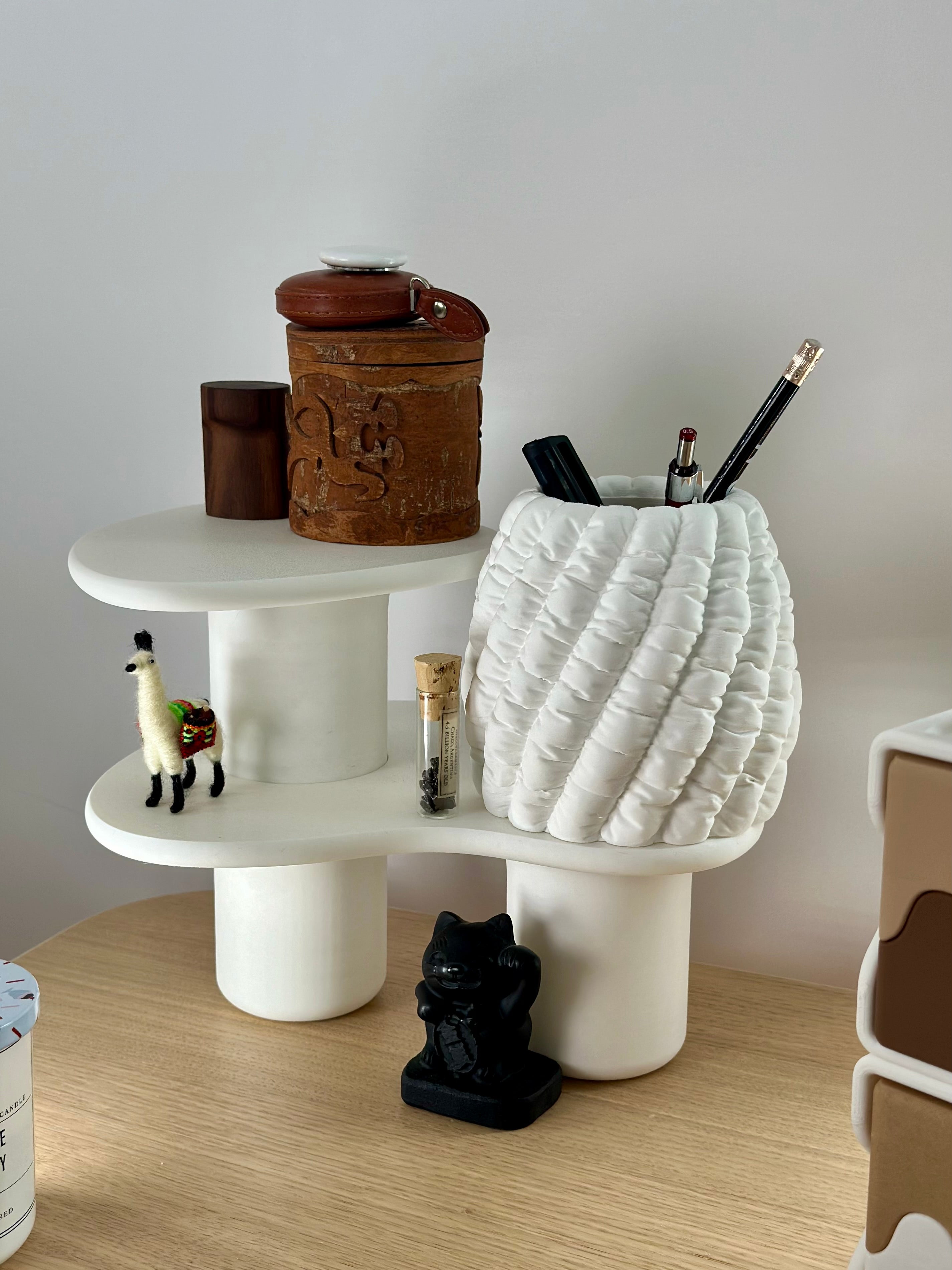 Stylish modern wavy stand for desktop